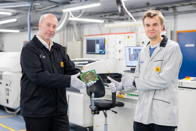 How did 2021 turn out for the electronics industry and what can be expected from 2022?