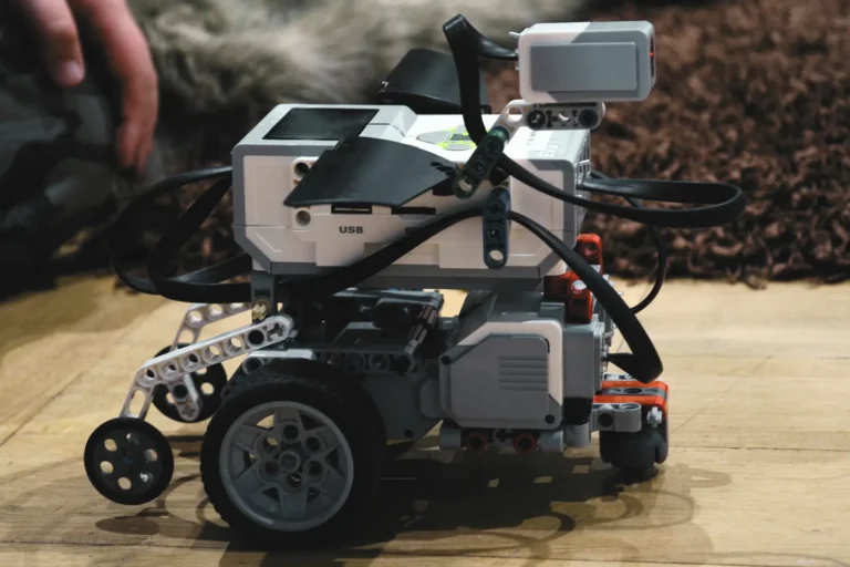 Incap Corporation is supporting the Innokas programming and robotics tournament